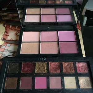 Huda Beauty Rose Gold Palette + free NARS blush